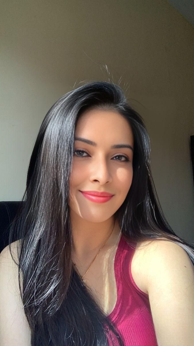 <em><strong>Sophia R.</strong></em>