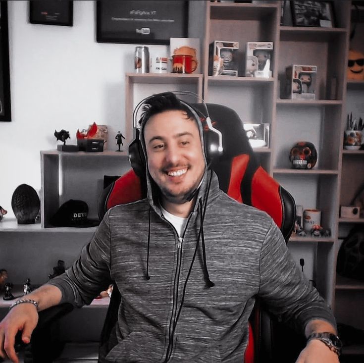 <em><strong>Michael T., </strong></em>London